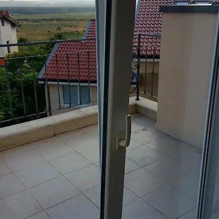 Apartment Chateau Sea Breeze Kosharitsa